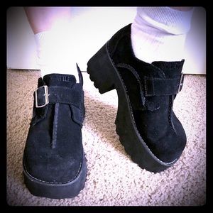 Volatile Buckle Up Chunky Platforms